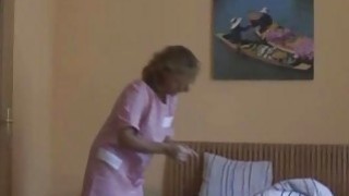 Mature maid fucked in the hotel room hot video 